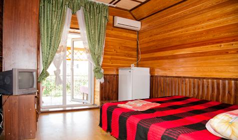 Двухкомнатный номер. Гостевой дом Теремок, г. Геленджик, с. Кабардинка