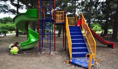 Детская площадка, отель Виктория, Геленджик