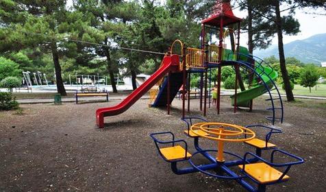 Детская площадка, отель Виктория, Геленджик