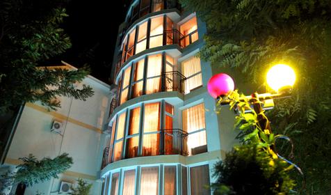 Фасад, отель Виктория, Геленджик