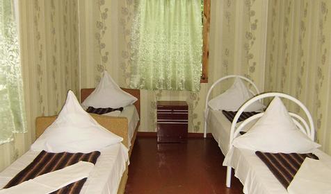 Четырехместный эконом. База отдыха Волна, бухта Инал