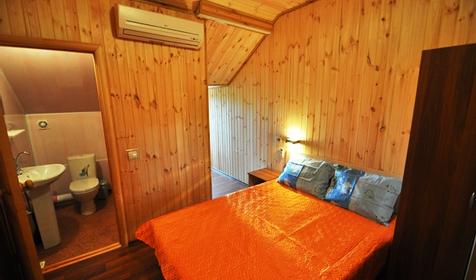 Номер на мансарде. Гостевой дом Парус, г. Анапа, п. Витязево