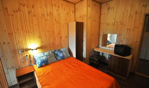 Номер на мансарде. Гостевой дом Парус, г. Анапа, п. Витязево