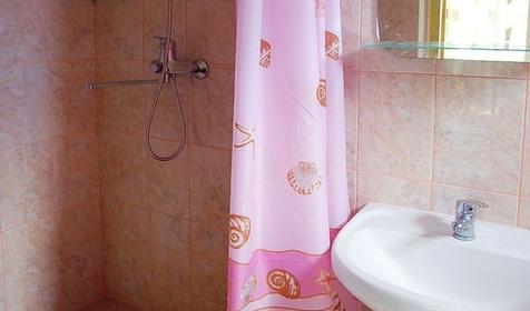 Санузел, частный дом Галина, г. Геленджик, с. Дивноморское