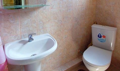 Санузел, частный дом Галина, г. Геленджик, с. Дивноморское