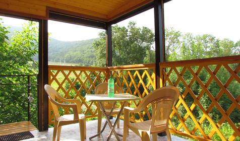 Общая кухня, гостевой дом Изумруд, г. Новороссийск, с. Дюрсо