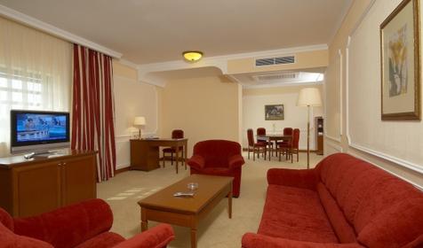 Люкс двухкомнатный. Гранд Отель Валентина, г. Анапа