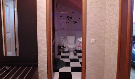 Санузел. Люкс "Небо". Гостевой дом "Три сына", г. Анапа