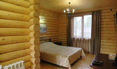 Однокомнатный двухместный стандарт. Гостевой дом "Рябиновые бусы", Майкопский р-н, п. Каменномостский