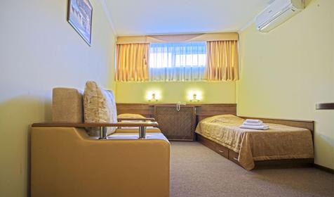 Номер Стандарт отеля Бристоль, г. Сочи, Лазаревский район, п. Лазаревское