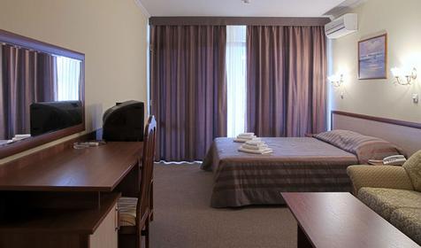 Номер Стандарт плюс отеля Бристоль, г. Сочи, Лазаревский район, п. Лазаревское