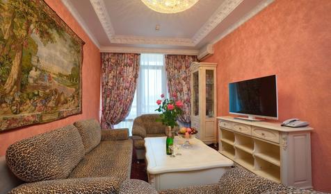 Номер Люкс, корпус 2,3,4. Санаторий Голубая даль, г. Геленджик, с. Дивноморское