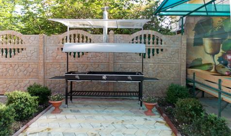 Мангал, гостевой дом Все свои, Туапсинский р-н, п. Новомихайловский