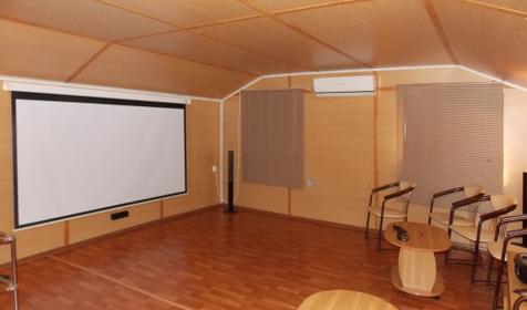 Кинотеатр, гостевой дом Все свои, Туапсинский р-н, п. Новомихайловский