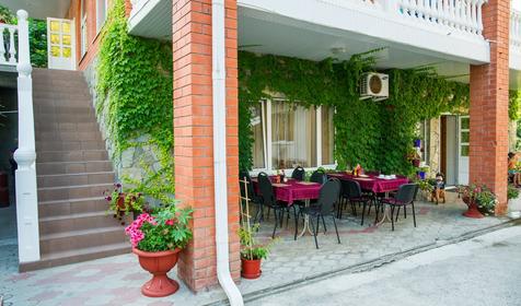 Территория. Гостевой дом Приморье, Туапсинский р-н, с. Ольгинка