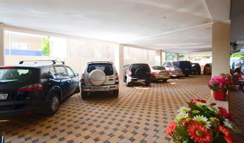 Парковка. Гостевой комплекс Атриум, г. Геленджик, с. Дивноморское