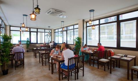 Столовая. Гостевой комплекс Атриум, г. Геленджик, с. Дивноморское