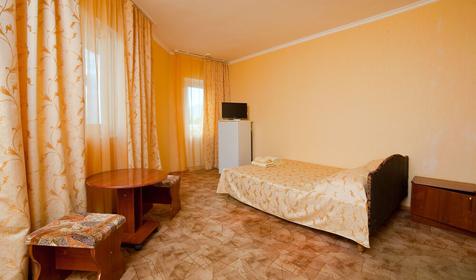 Двухместный стандарт с лоджией, гостиница Экватор, п. Лермонтово