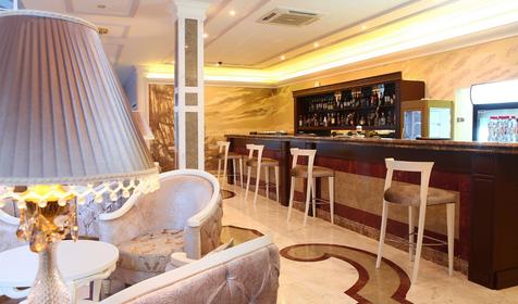 Лобби-бар. Отель Довиль, г. Анапа