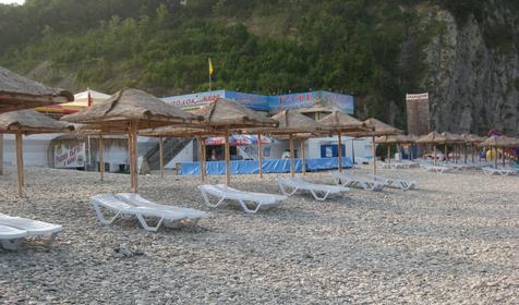 Пляж п. Ольгинка