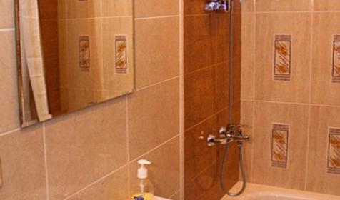Санузел. Стандарт на 2 этаже. Отель Rich Man, г. Краснодар