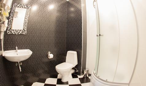 Санузел. Люкс. Отель Rich Man, г. Краснодар