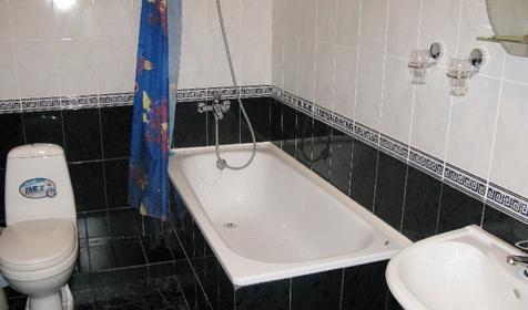 Двух-, трехместный стандарт с удобствами на блок. Гостевой дом Аквамарин, г. Геленджик