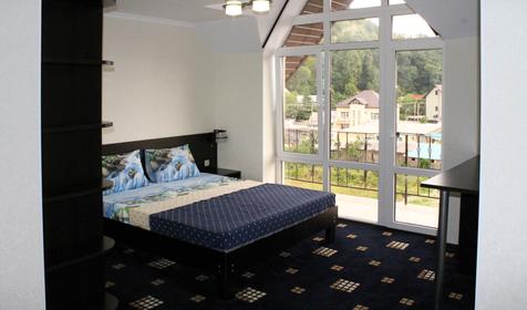 Номер четырехместный стандарт. Гостиница "Ривьера", г. Сочи, п. Аше