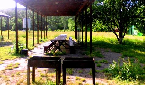 Туристская база Крымская поляна, Северский район