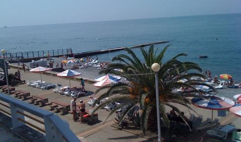 Пляж пансионата. Мини-отель Домина, г. Сочи