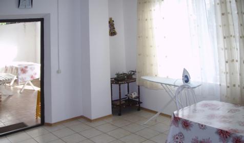 Кухня-столовая. Гостевой дом Коралл, Туапсинский район, п. Ольгинка