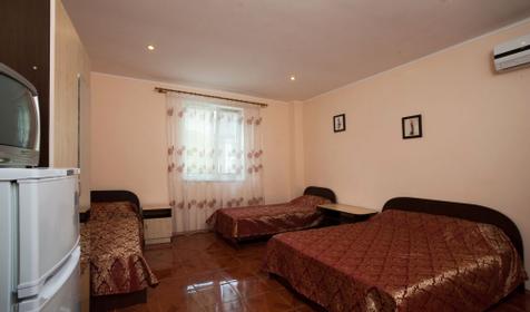 Четырехместный номер. Гостевой дом Золотая рыбка, Туапсинский район, п. Ольгинка