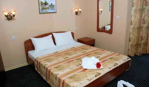 Коттедж двухэтажный. Гостиничный комплекс Маринус, г. Геленджик, с. Кабардинка