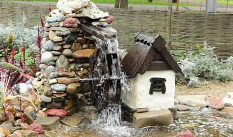 Аттракцион Хуторок в Чистяковской роще