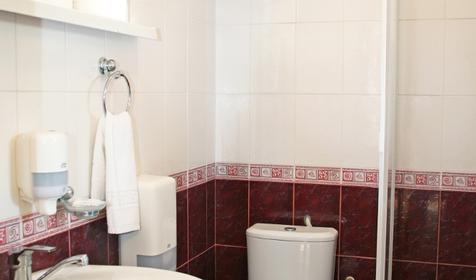 Номер Полулюкс. Гостиница У Платана, г. Геленджик