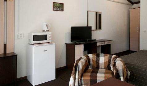 Номер комфорт. Гостевой дом "Нахаленок", ст. Бесленеевская