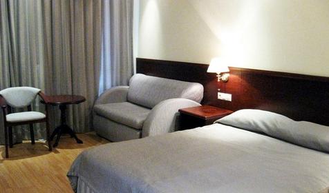 Номер первой категории. Отель Гамма, Туапсинский район, с. Ольгинка