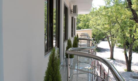 Гостевой дом "Король Лев", г. Сочи, п. Горный воздух