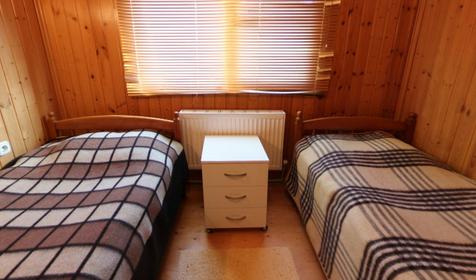 Дом №1 рыболовно-охотничей базы Азовские плавни, Славянский район, х. Ставки