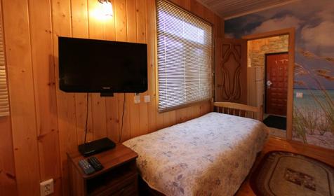 Дом №3 рыболовно-охотничей базы Азовские плавни, Славянский район, х. Ставки