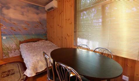 Дом №3 рыболовно-охотничей базы Азовские плавни, Славянский район, х. Ставки