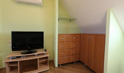 Дом №4 рыболовно-охотничей базы Азовские плавни, Славянский район, х. Ставки