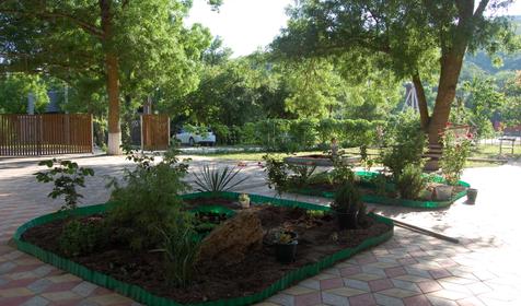 Двор Дачный домик для отдыха Анапский район, пос. Сукко