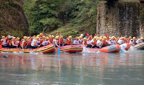 Тимбилдинг на рафтах, р. Белая, Республика Адыгея, ст. Даховская