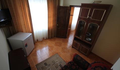 Двухкомнатный номер, гостевой дом Ванатур, г. Анапа, п. Витязево