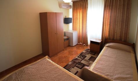 Трехместный стандарт, гостевой дом Ванатур, г. Анапа, п. Витязево