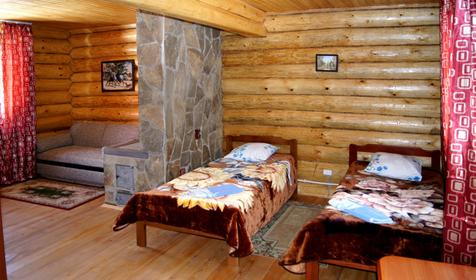 Туркомплекс Горное настроение, Майкопский район, 10 км к юго-западу от ст. Даховской