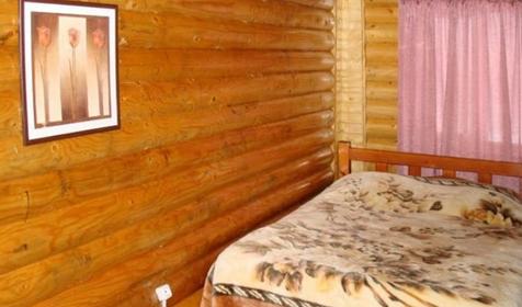 2Двухместный номер в домике (7, 9, 11). Туркомплекс Горное настроение, Майкопский район, 10 км к юго-западу от ст. Даховской