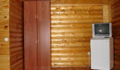 2Двухместный номер в домике (7, 9, 11). Туркомплекс Горное настроение, Майкопский район, 10 км к юго-западу от ст. Даховской