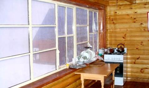 Двухместный номер в домике (7, 9, 11). Туркомплекс Горное настроение, Майкопский район, 10 км к юго-западу от ст. Даховской